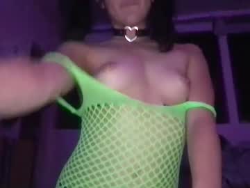 kreampiebby sex webcam
