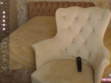 girl im_jasmine image #5928374