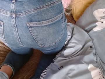 girl juicy_peach88 image #4388791