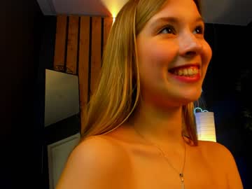 girl milablush image #4438520