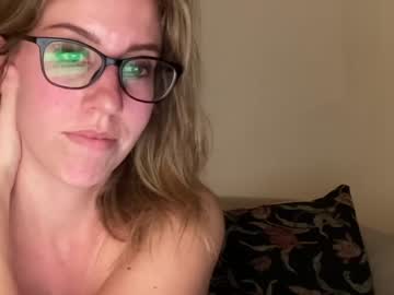 girl bekalikesit image #3248060