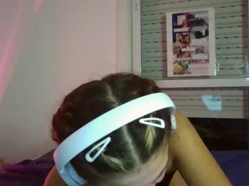 avanixiee sex webcam