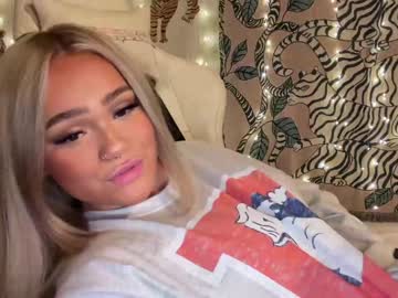 girl ari_02 image #5273885