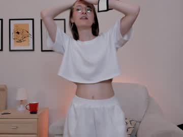 girl alainacrosby image #4956137