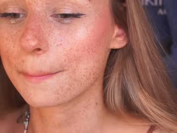 girl artease image #4794491
