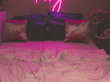 girl rich_roxy image #2820517