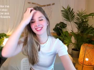 girl milablush image #3530184