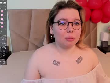 girl molly_mayls image #3728412