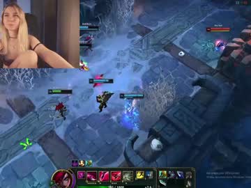 girl yolandabertha image #4718753