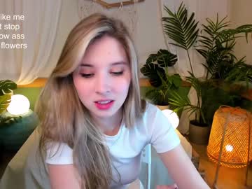 girl milablush image #3530749