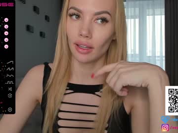 girl dontbeshybaby image #3729329