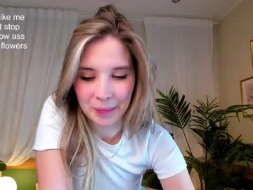 girl milablush image #3530540