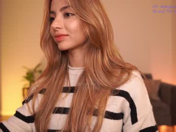 girl newmollybrooke image #5581754
