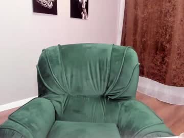 girl kira_little image #5114200