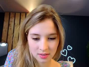girl milablush image #4107587