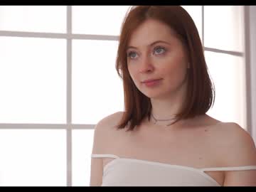 girl mona_elisa image #5431136
