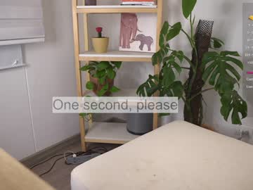 girl pookie_poo image #5473797