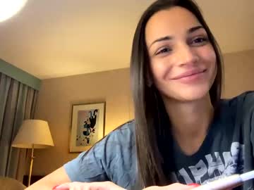 girl toocutetohandle image #2579828