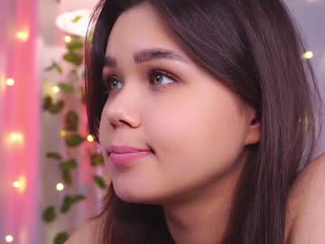 girl helenmoors image #5396105