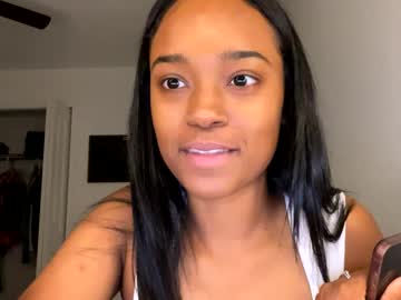 sexiestvirgo sex webcam