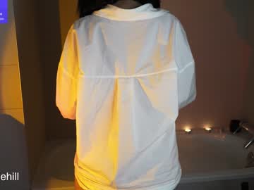 girl anniehillofficial_ image #6709401