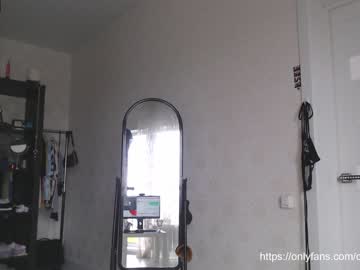 girl _mllymoore_ image #2201095