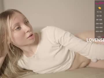 girl pureangeldolores image #6117269