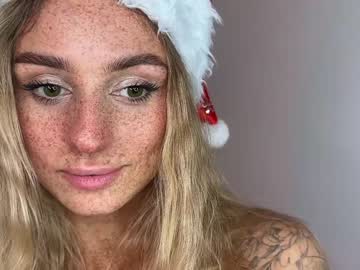 girl artease image #5958694