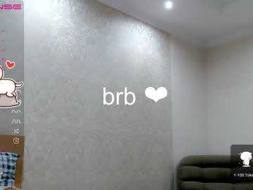 girl small_blondee image #3618029