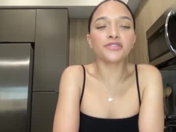 girl ittybity115598 image #3490472