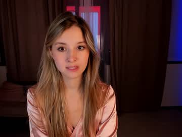 girl milablush image #3888368