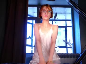 girl breeesser image #6945060