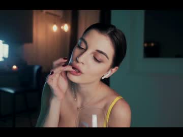 girl cinepassion image #992545