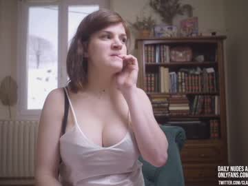 girl claire_moulin image #1010182