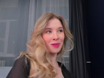 girl milablush image #6316940