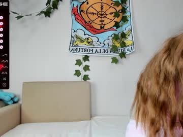 girl shycinderella image #4016225