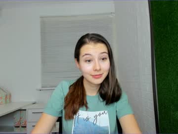 girl carolineprise image #709419