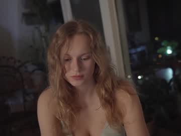 girl chillwithkira image #962700