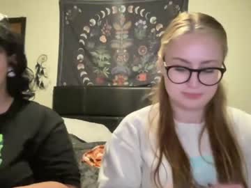 girl sarahmartin420 image #4707310