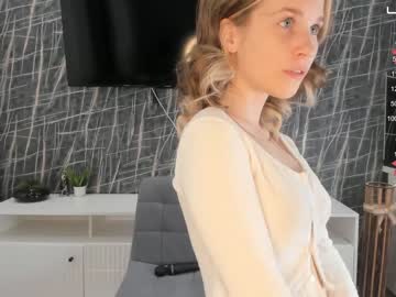 girl lynnatlee image #6712937