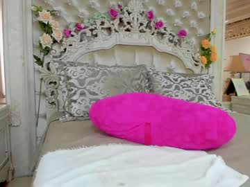 girl shantallknowless image #2247449