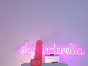 girl shycinderella image #825941
