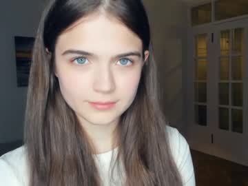 girl look_my_passion image #5565967