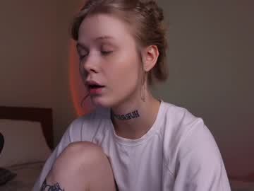 girl tendertainted image #2153817