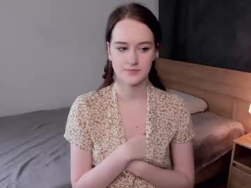 girl beatrixdurow image #6944625