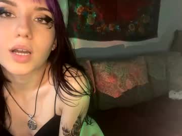 sylvyybaby sex webcam