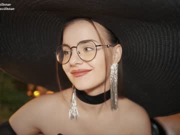 girl excitease image #5443897