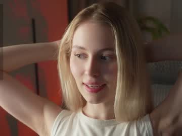 girl sonyaericsson image #6841151