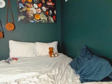 girl innocentprovenguilty image #4069171