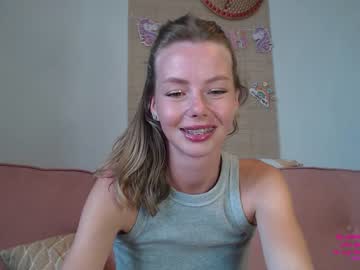 girl elli_harmon image #4989346